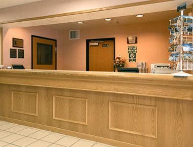 Super 8 By Wyndham Battle Mountain Hotel Exterior photo